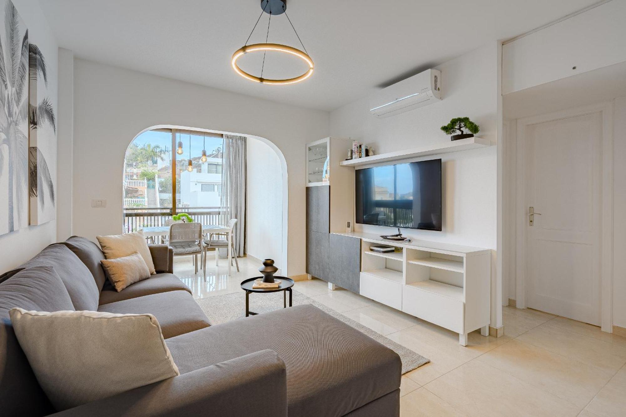 Verodal 2 Bedroom Apartment In Los Cristianos Arona  Eksteriør billede